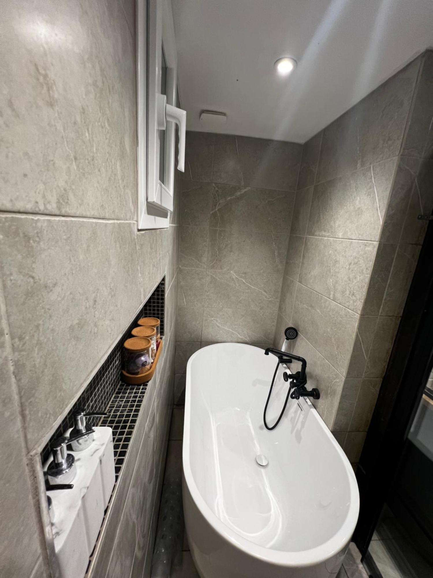 Apartment De Charme Pour 6 Personnes A Apt